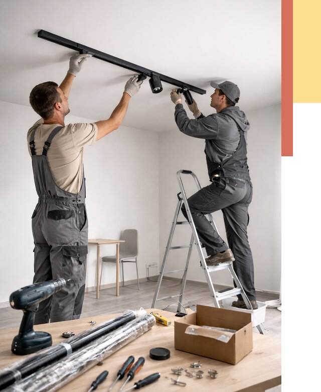 Установка трековых светильников в натяжной потолок в Сургуте от 4293 руб. | ОТДЕЛОЧНИК-Срг